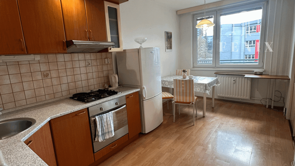 Prenájom 3 izbový byt, Kuzmányho ulica, Košice