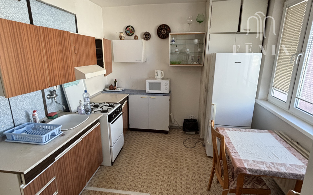 Veľkorysý 4-izbový byt s potenciálom | Miškovecká