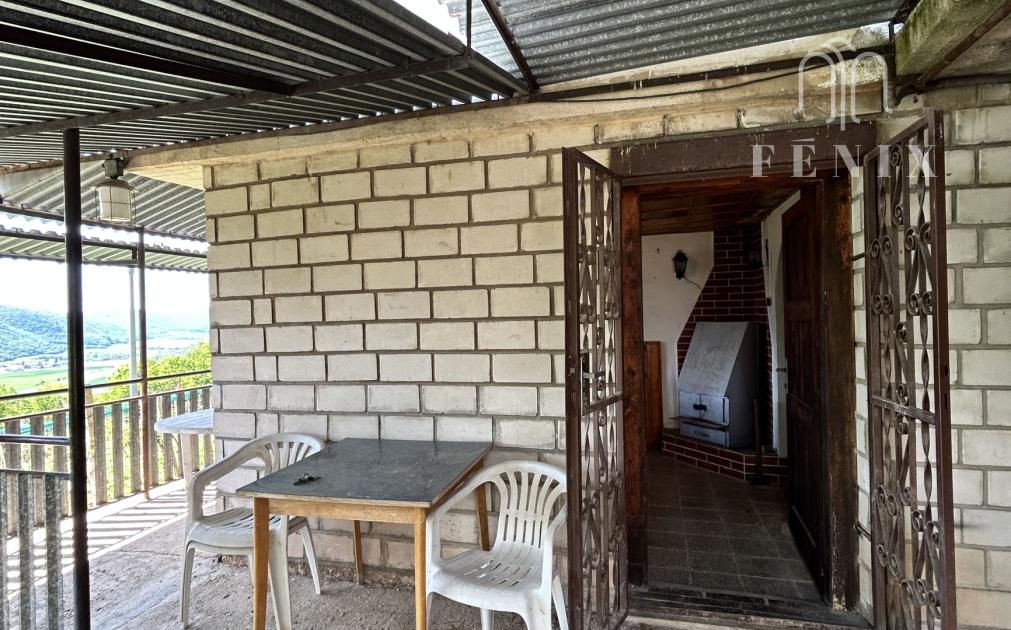 Chata s vinicou Jablonov nad Turňou