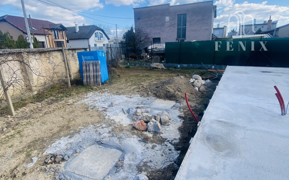 Stavebný pozemok Mokrance