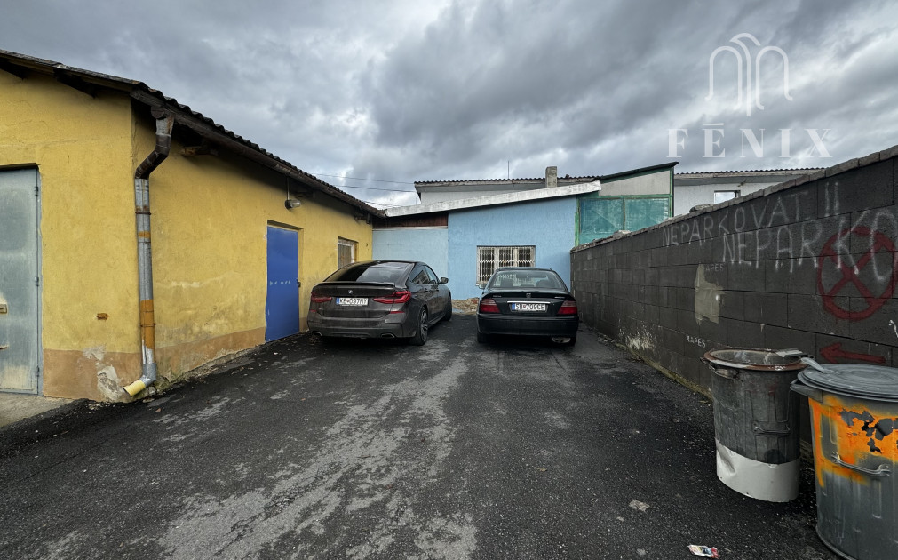 Budova - hala vhodná na podnikanie , Lipany