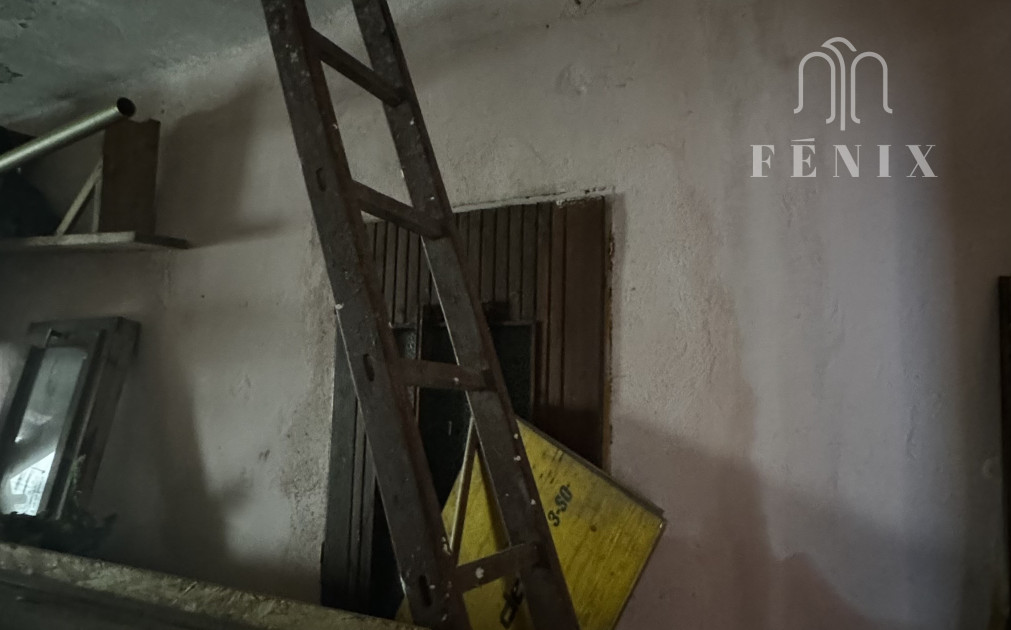 Budova - hala vhodná na podnikanie , Lipany