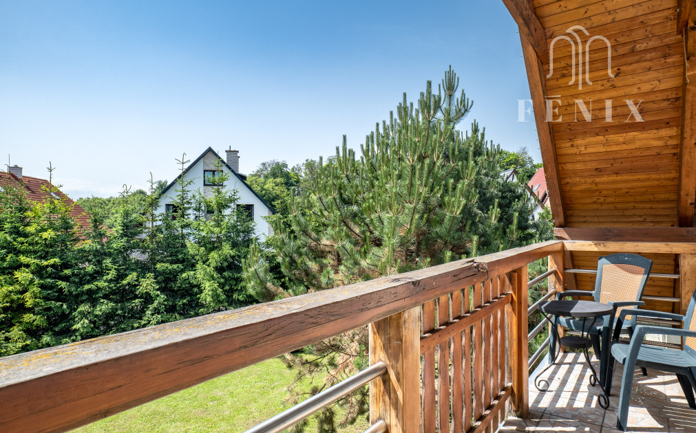 Eladó: Családi Panzió 2004 Stará Lesná-ban - Magas Tátra