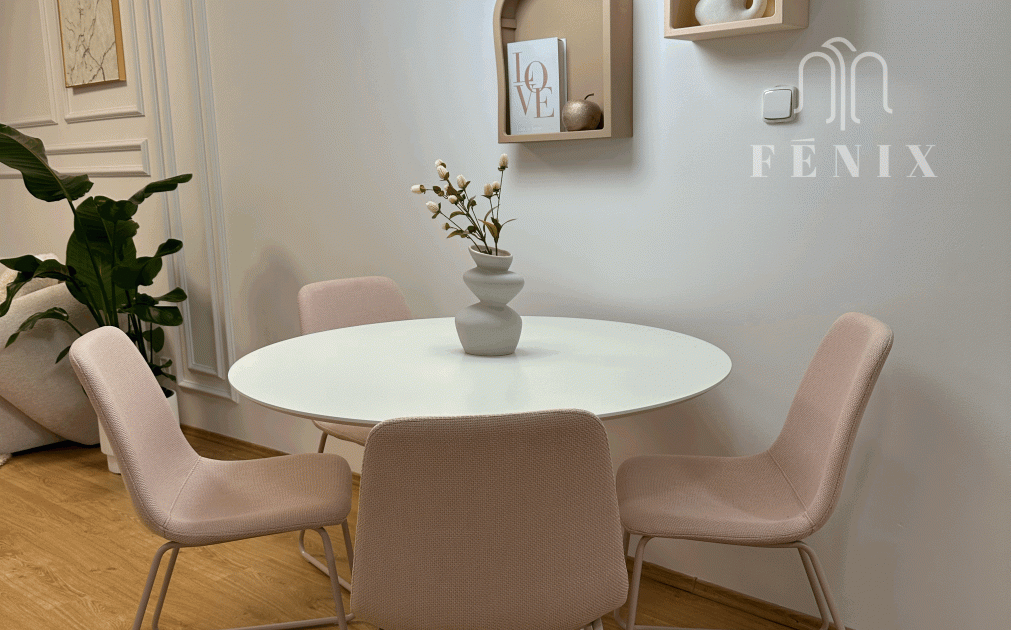 REZERVOVANÝ!Veľký 2 izbový byt 50m2+ 30m2 predzahrádka+parkovacie miesto