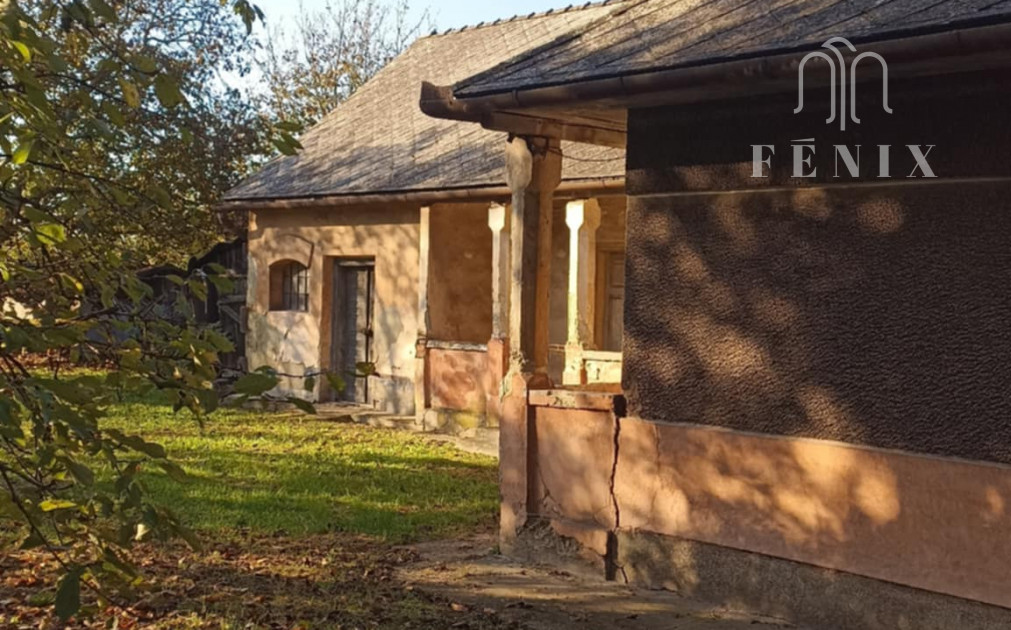 Rodinný dom s veľkou záhradou - Perín-Chym - Gomboš
