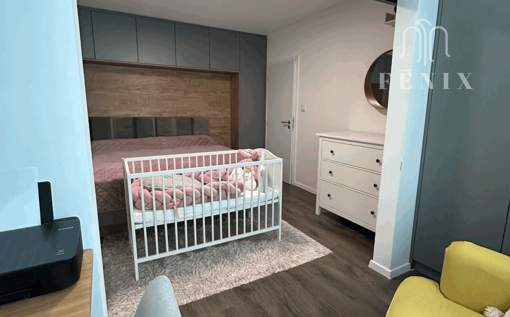 REZERVOVANÝ!  3 izbový byt so šatníkom, 76m2, loggia, pivnica-Branisková ul., Košice