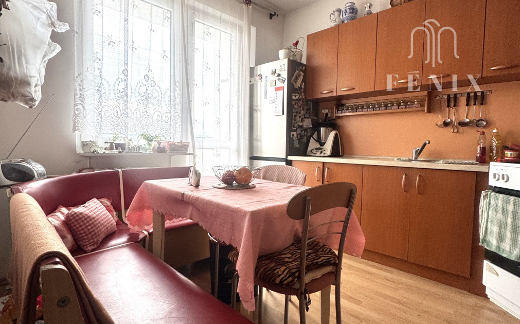 PREDANÉ- Na predaj priestranný  2-izbový byt v obľúbenej lokalite – Prešov, Sekčov