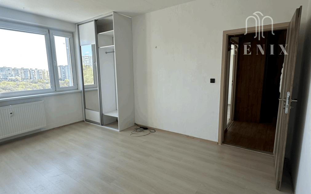 REZERVOVANÝ-2 izb.byt Košice Bašťovanského-Furča s klimatizáciou