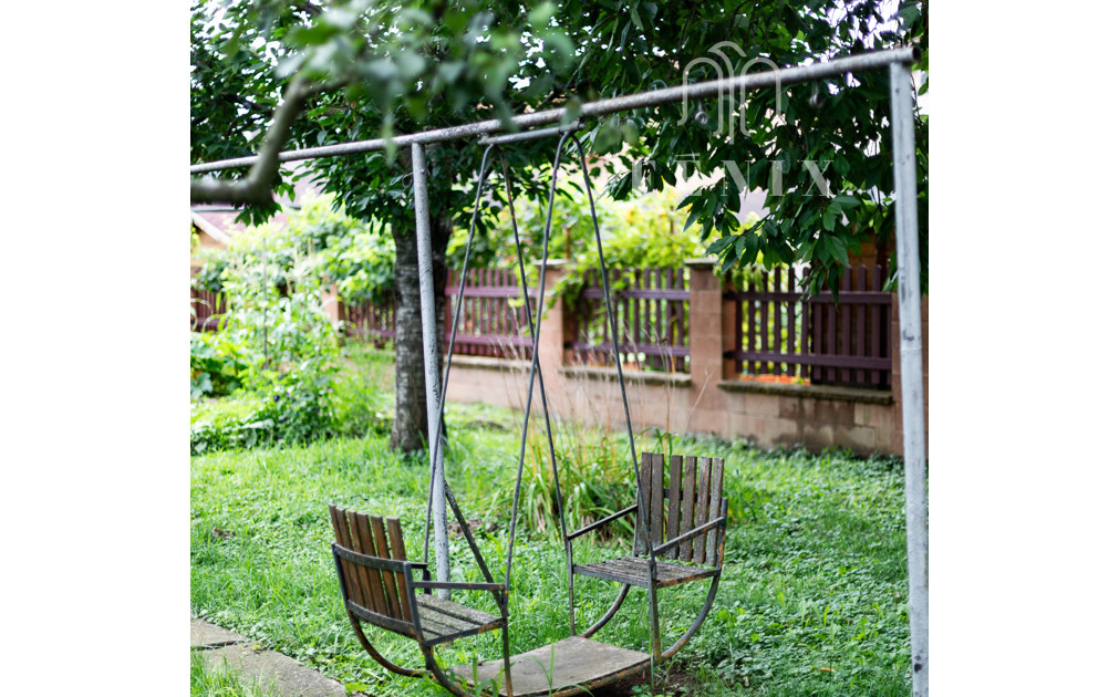 3-generačný rodinný dom s obrovským potenciálom - Košice-Krásna