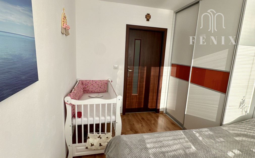 REZERVOVANÝ! Nádherný 1,5 izbový Tr. SNP- Košice, 40m2+loggia+kumbál