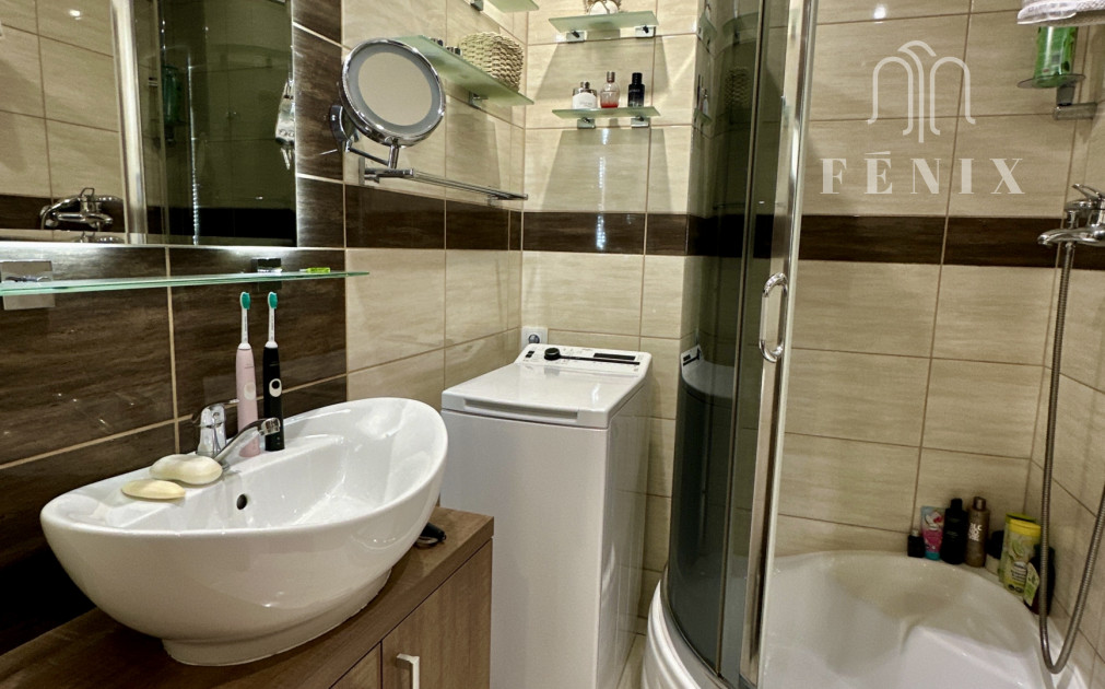 REZERVOVANÝ! Nádherný 1,5 izbový Tr. SNP- Košice, 40m2+loggia+kumbál