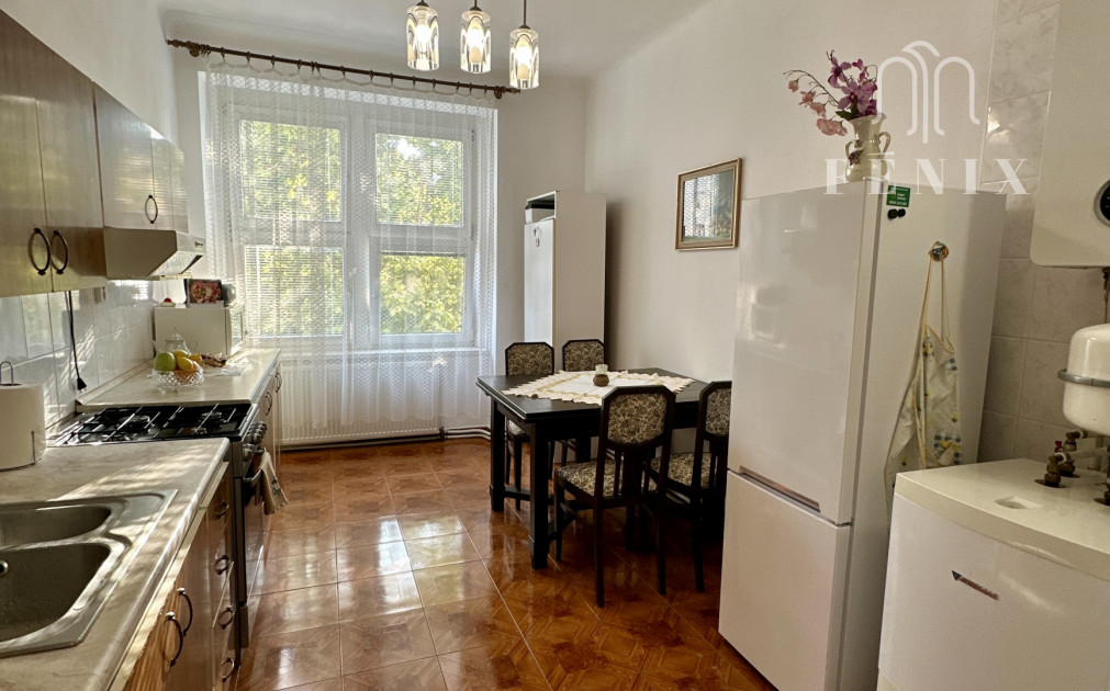 REZERVOVANÝ! 4 izbový tehlový byt, Komenského, Košice- 120m2