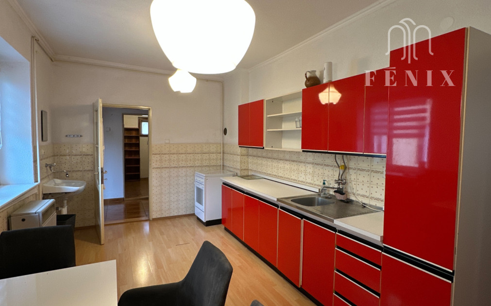 Rodinný dom s obrovským pozemkom 15 árov, Košice- okolie - Medzev