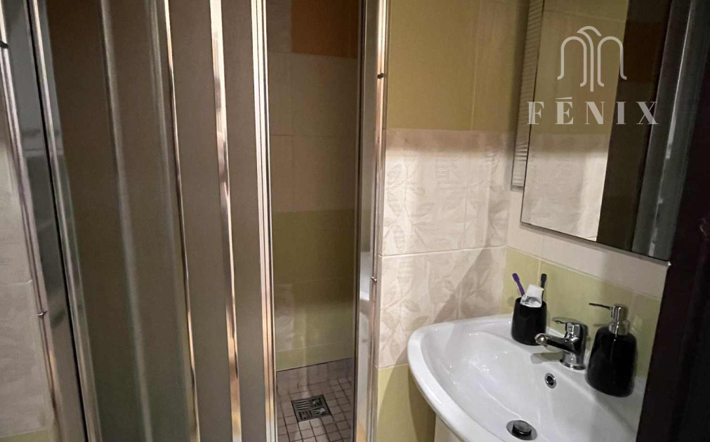 Prenájom útulného 1 iz. bytu-Košice-Terasa