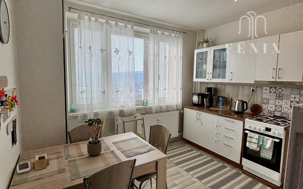 Priestranný 2 izbový byt, 58 m2, sídlisko Dargovských hrdinov -Furča, Benadova