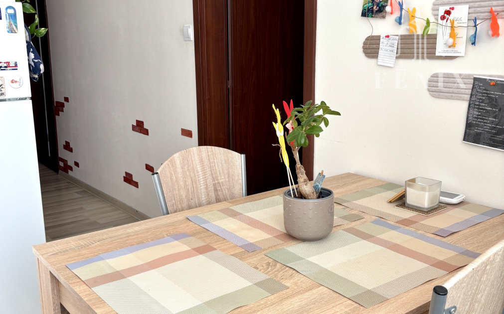 Priestranný 2 izbový byt, 58 m2, sídlisko Dargovských hrdinov -Furča, Benadova