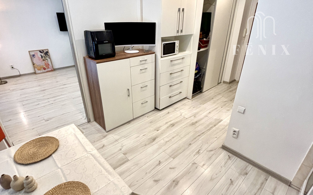 Slnečný 1-izbový byt na Národnej triede v Košiciach