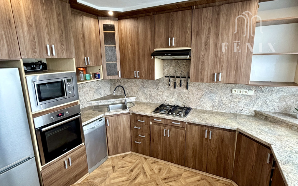 Humenská ulica, 3 izbový byt 55m2 + loggia