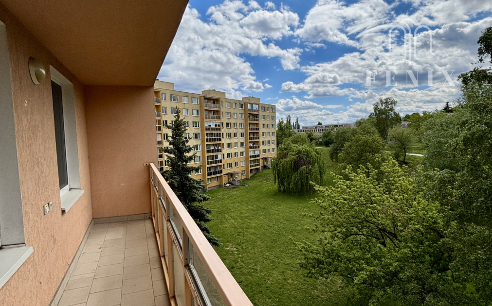 Humenská ulica, 3 izbový byt 55m2 + loggia