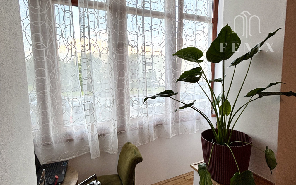 Predaj 3 izbový byt o výmere 93m2 s balkónom, veľkou pivnicou a súkromnou komunitnou záhradou