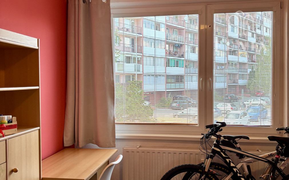 3-IZBOVÝ BYT 68m²+ 6m LOGGIA | 1. POSCH. | FURČA - BUZULUCKÁ