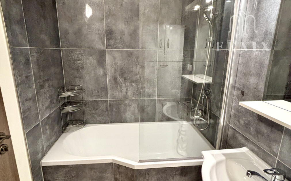 Priestranný 3-izbový byt s 2 balkónmi, 80 m², Košice – Furča