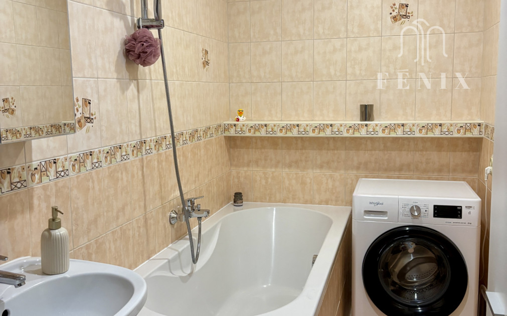 3 izbový byt na Kalvárii, 53 m2, 2. poschodie , loggia