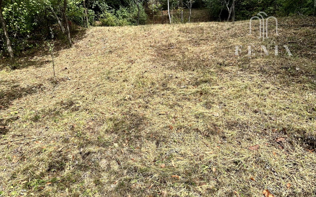 Pozemok 2 085 m² v krásnom prostredí – Jablonov nad Turňou