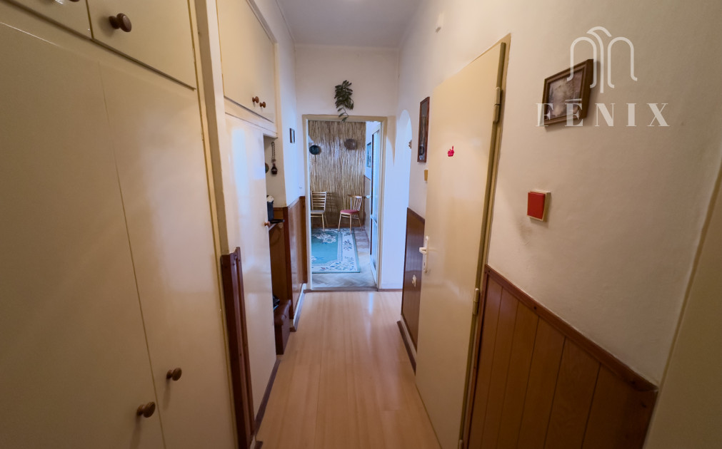 Tehlový 2-izbový byt pri centre, Mudroňova, 55 m² s balkónom