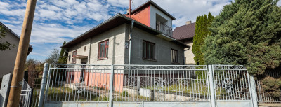 Dom s potenciálom a veľkou záhradou – Jakubovany