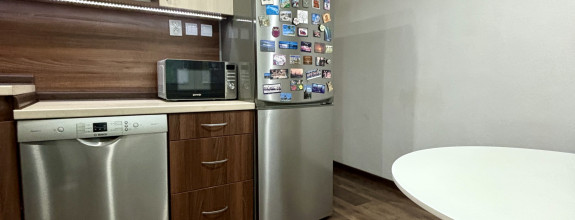 Priestranný 2-izbový byt po rekonštrukcii – Košice, Železníky