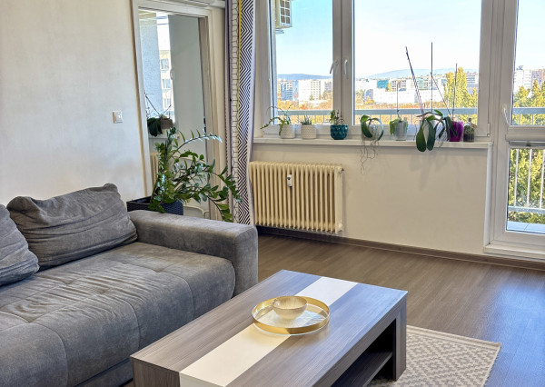 Útulný 3-izbový byt na Terase