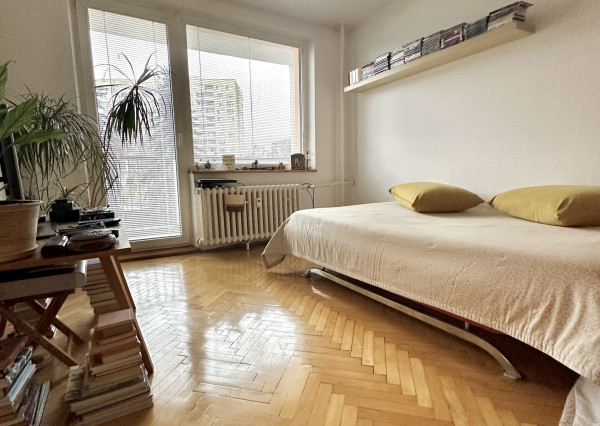 1 izb.byt-na bývanie aj investíciu-Partizánska ul.Košice