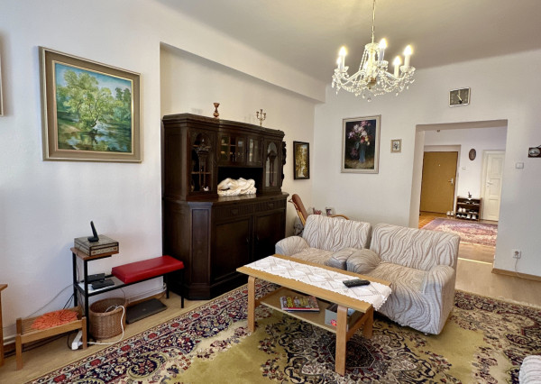 Prekrásny 3-izbový priestranný byt 120m2, Komenského ul, Košice