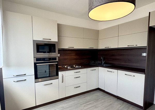 Priestranný 3-izbový byt s 2 balkónmi, 80 m², Košice – Furča