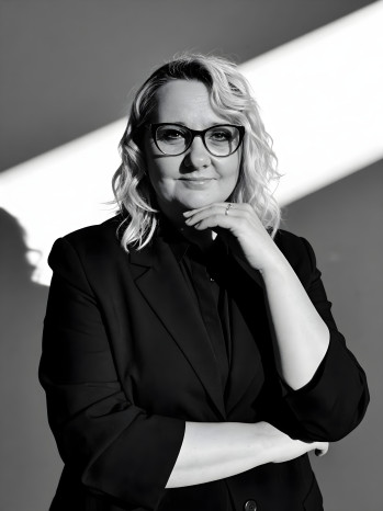  Jana Gažová 
